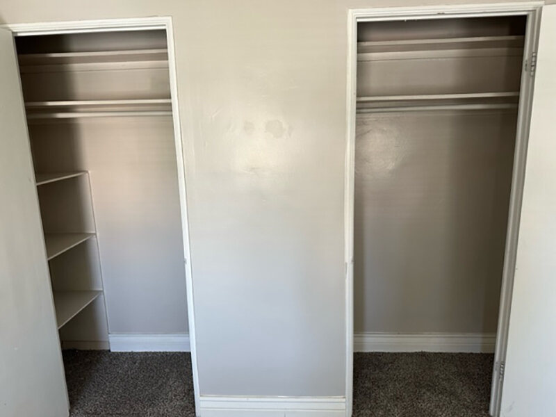 Dual Closets | Ben Albert