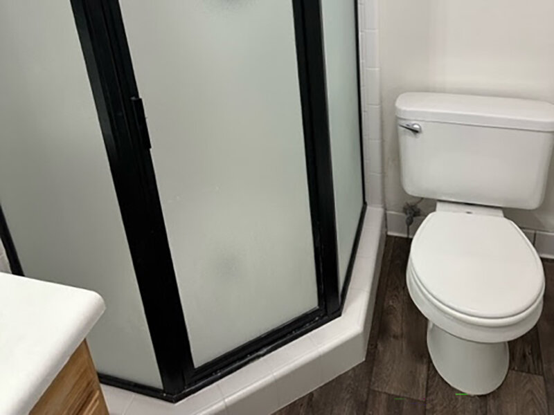 Shower/Bath | Ben Albert