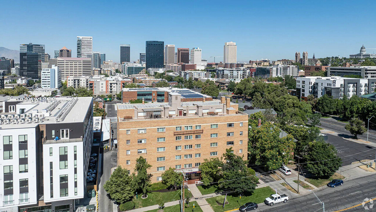 Ben Albert Apartments Neighborhood