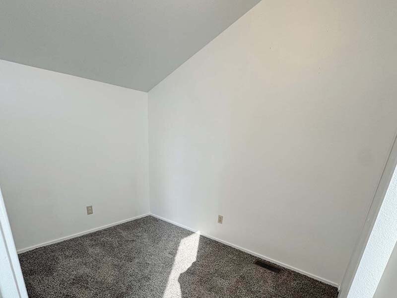 Carpeted Bedrooms | Pacific Avenue & Pacific Heights Apartments