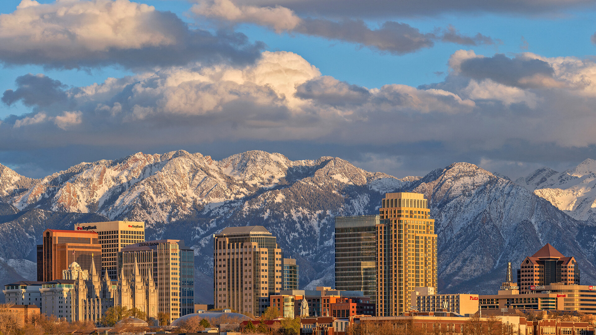 Pacific Avenue & Pacific Heights Apartments in Salt Lake City, UT