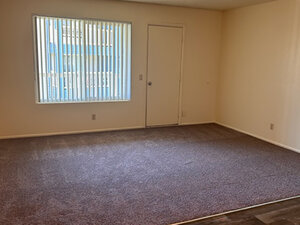 Entry | Tuscany Cove