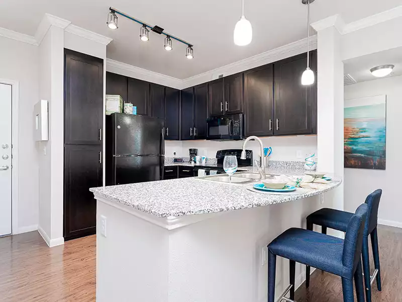 Fully Equipped Kitchen | Cascadia Apartments