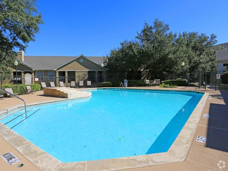 Swimming Pool | Hill Country Villas