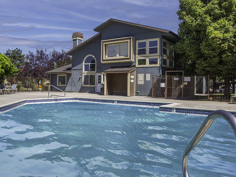 Mountain Shadows Apartments in Salt Lake City