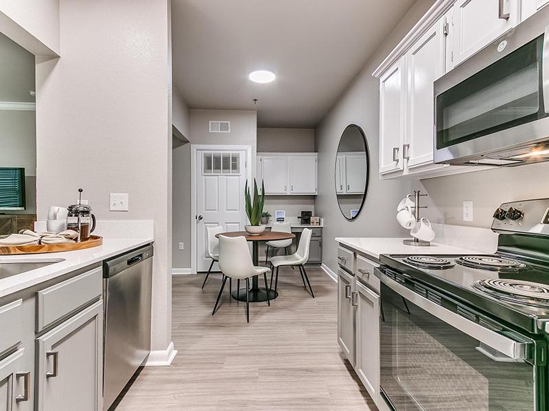 Kitchenette | The Heights at Battle Creek Apartments