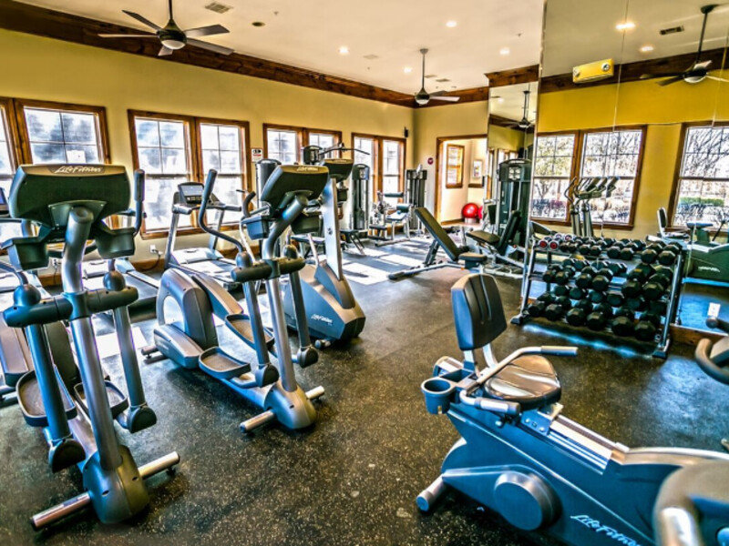Fitness Center | Vantage on Yale Apartments in Tulsa, OK