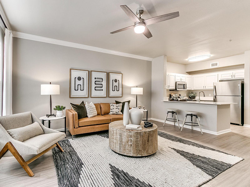 Living Space | Vantage on Yale Apartments in Tulsa, OK