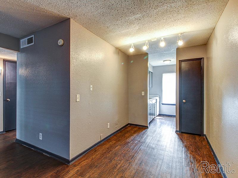 Dining Space | Norman Creek Apartments in Norman, OK