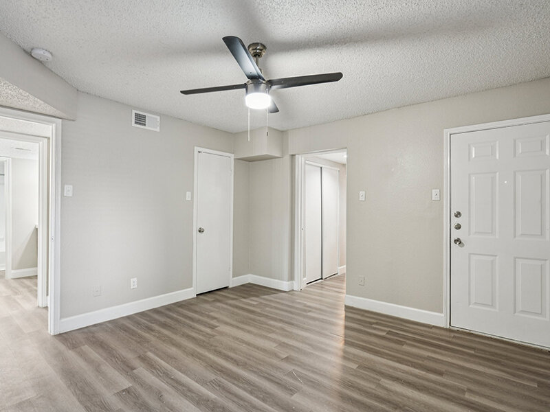Bedroom with Ceiling Fan | Villas on Rosemeade East Apartments