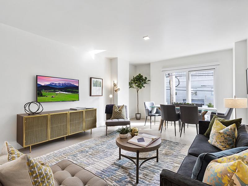 Living and Dining Space | 950 Tennessee Apartments in San Francisco