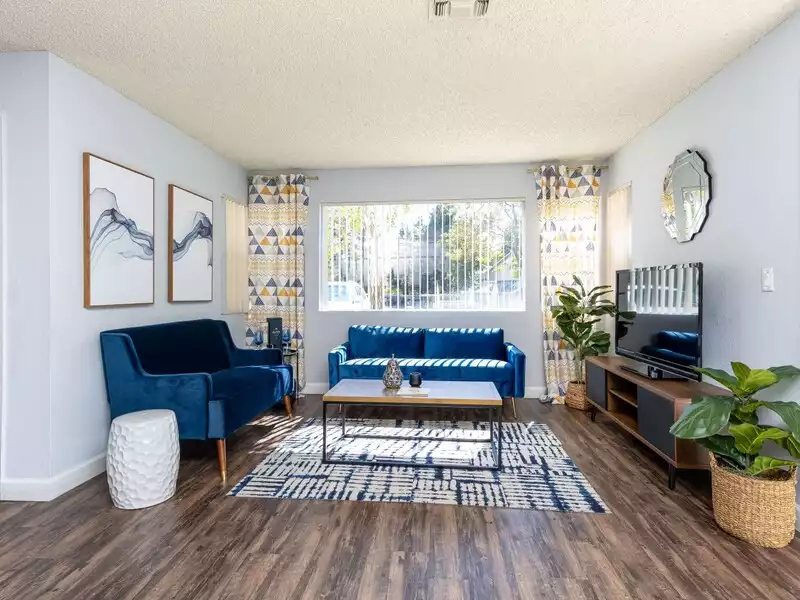 Living Room | Sundance Apartments