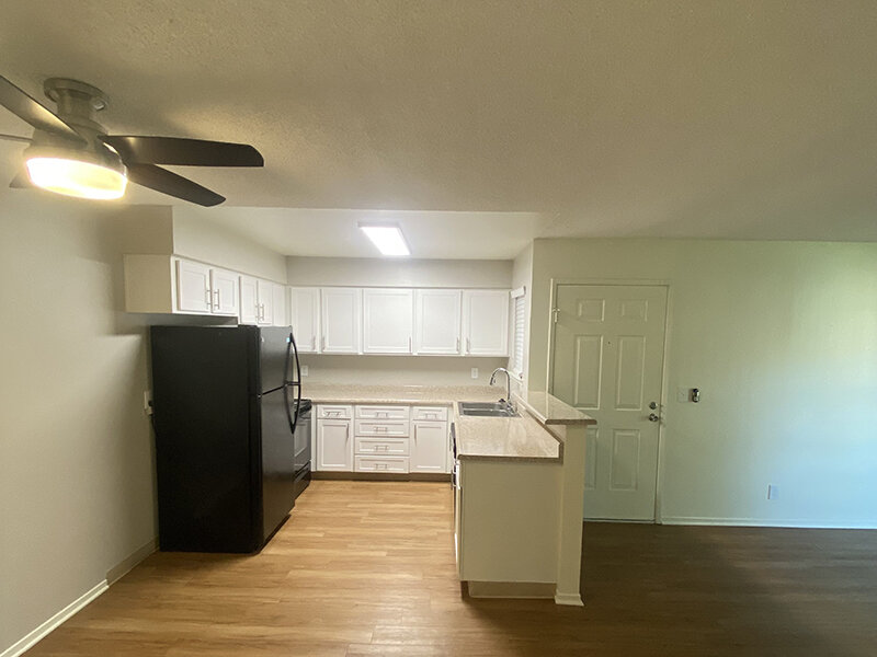 Open Concept Kitchen | Willow Ridge Apartments