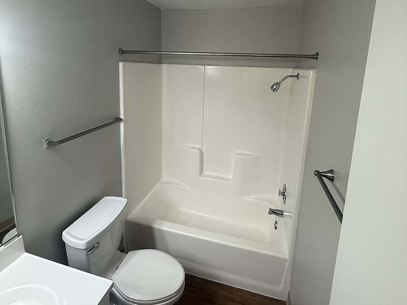 1x1 Bathroom | Willow Ridge