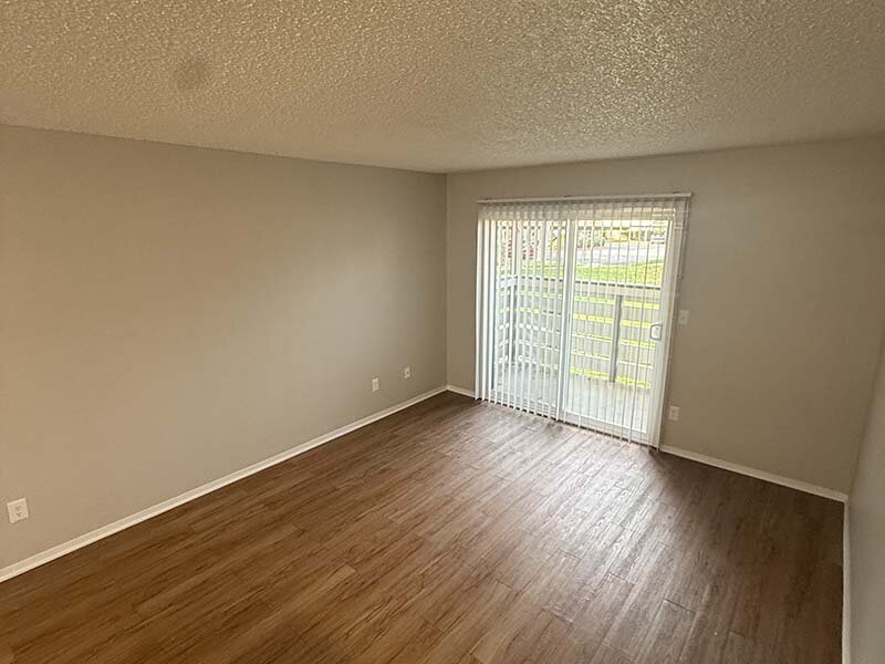 1x1 Living Room | Willow Ridge