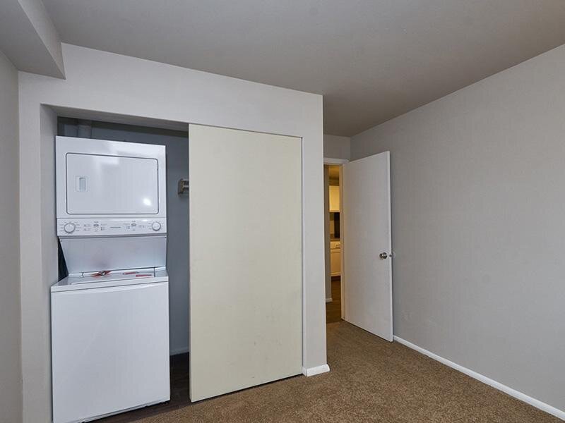 Washer & Dryer | The Azlee