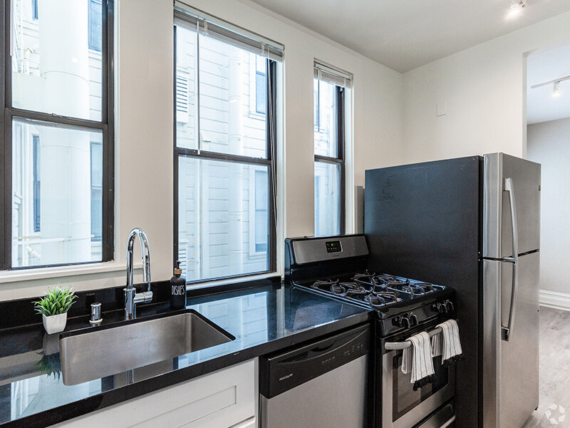 Stainless Steel Appliances | 3201 Washington Apartments