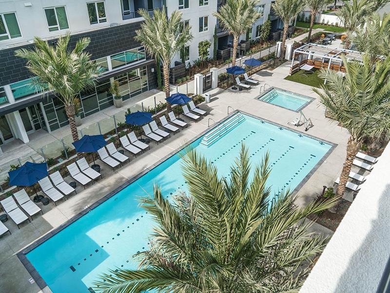 Pool | Union South Bay Carson Apartments