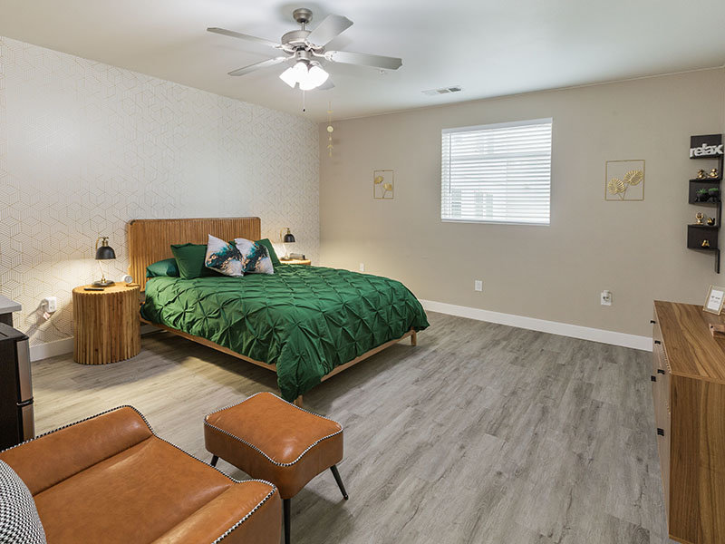 Spacious Bedroom | SB1K