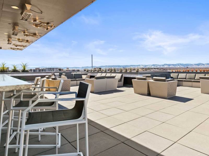 Rooftop Seating | SB1K Apartments