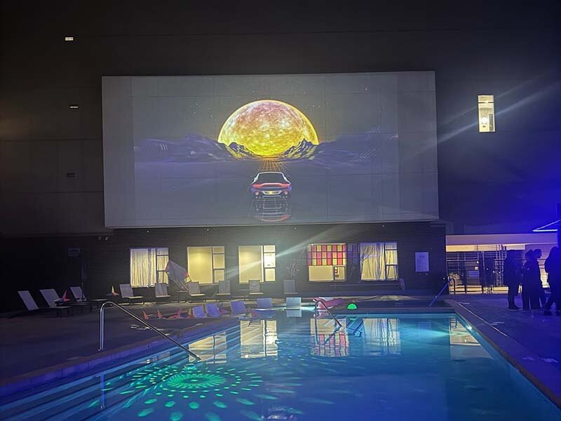Pool with Projector | SB15