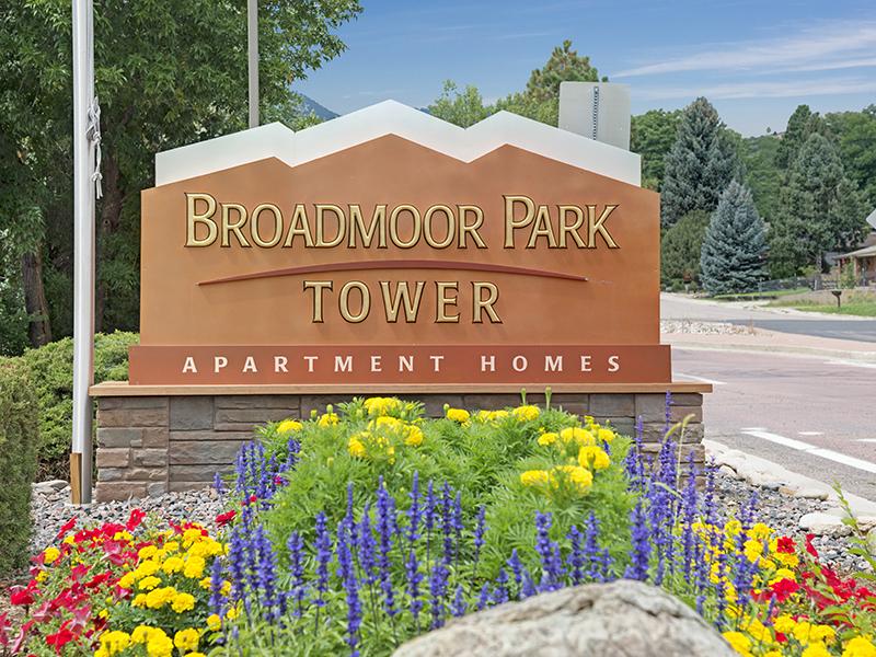 Monument Sign | Broodmoor Tower Apartments