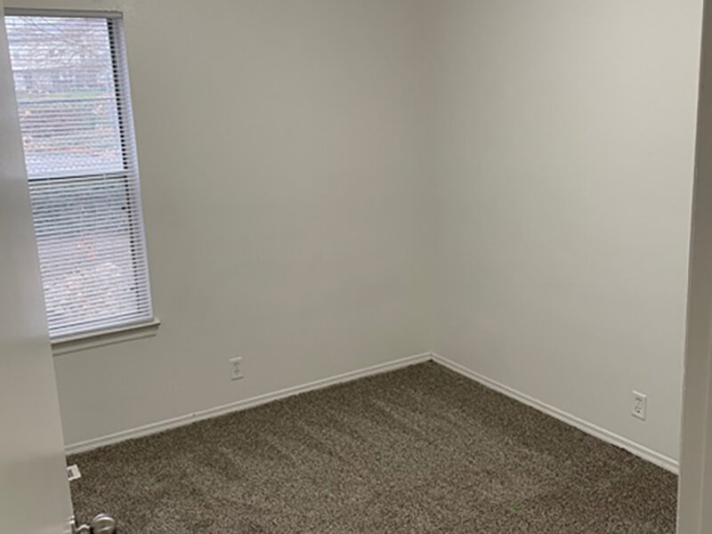 Carpeted Room | Mulberry Park