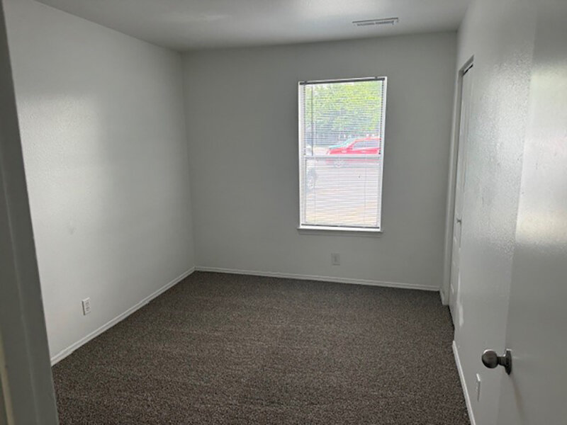 Carpeted Bedroom with Window | Mulberry Park