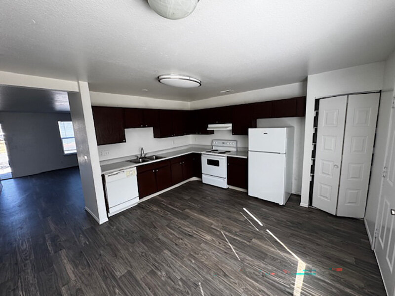 Kitchen with White Appliances | Mulberry Park