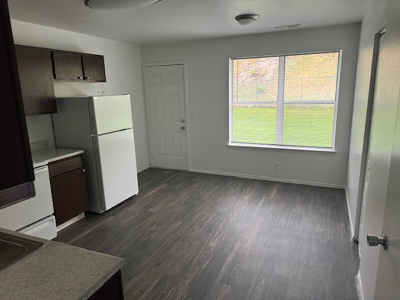 Wood Style Flooring in Kitchen with Window | Mulberry Park
