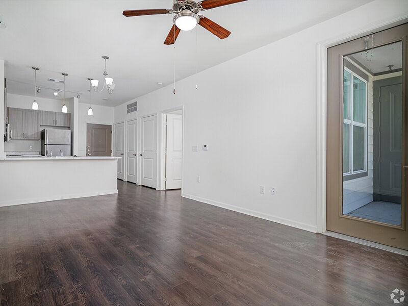 Spacious Room | El Sereno Senior Living