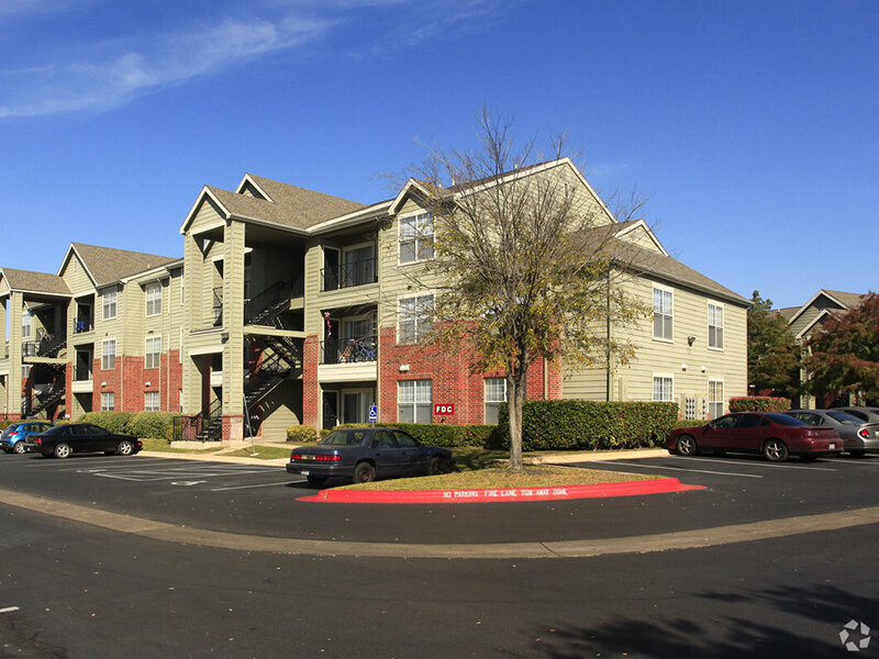 Exterior View | Oaks at Georgetown