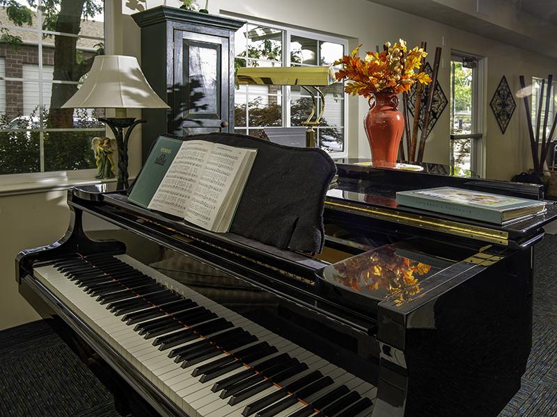 Clubhouse Piano
