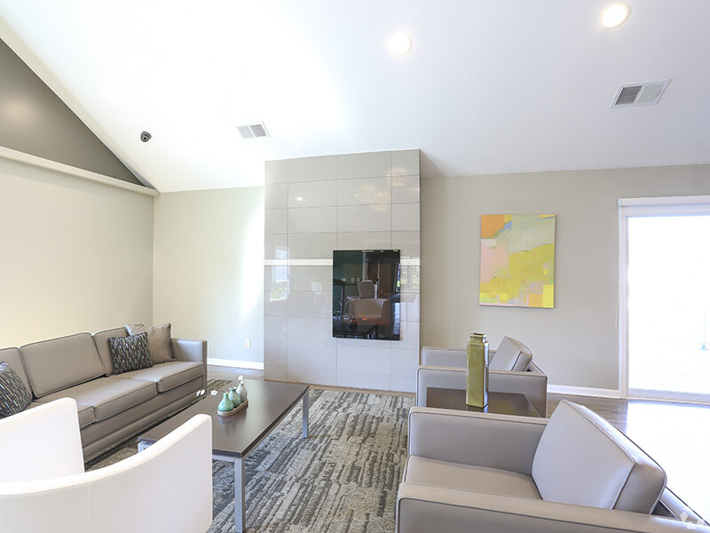 Large Living Room | Pinegate