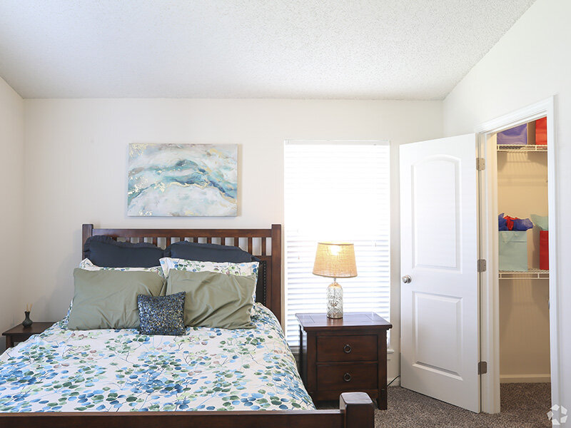 Large Bedroom | Pinegate