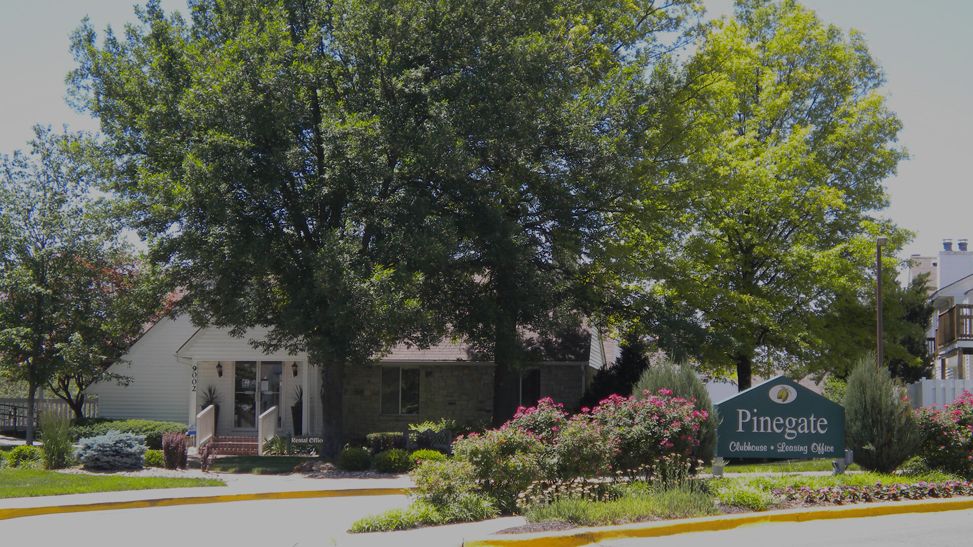 Pinegate Apartments in Merriam, KS