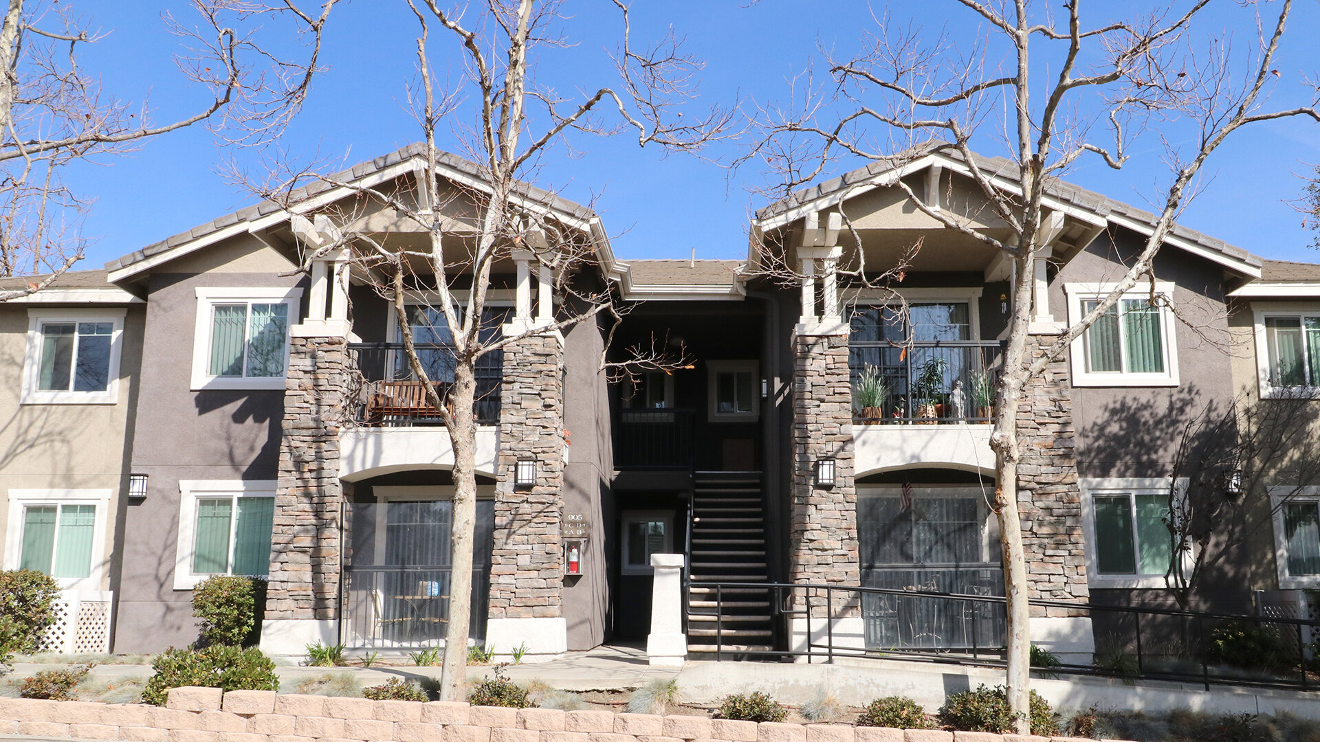 Harmony Terrace Senior Living Apartments in Simi Valley, CA