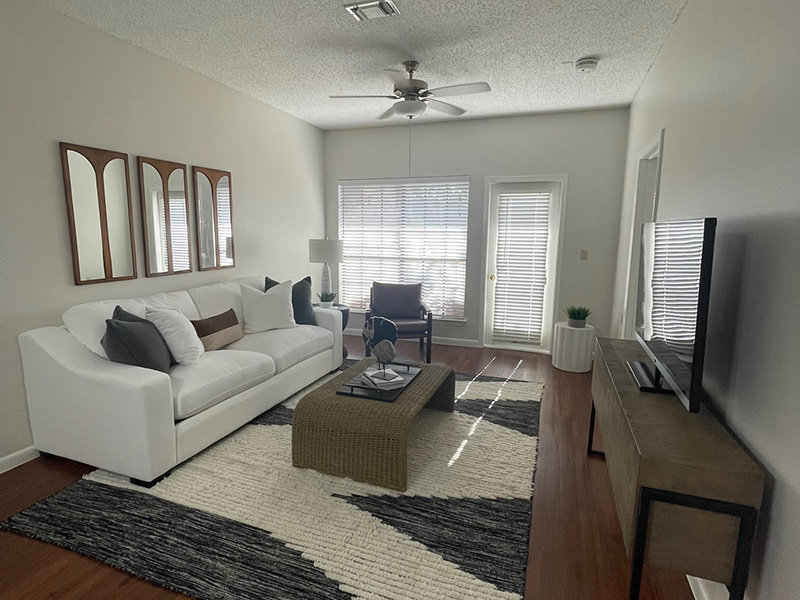 Living Room | Encino Luxury Apartments