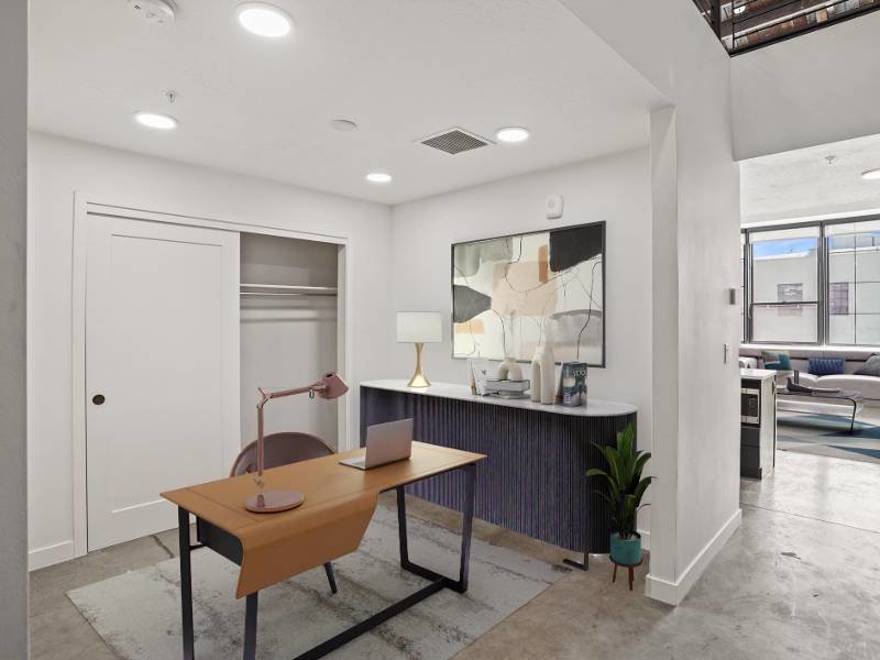 Dining Area | TheCHARLI Apartments