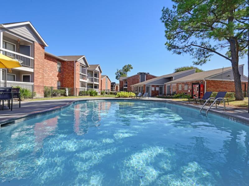 Exterior Swimming Pool | Dover Pointe