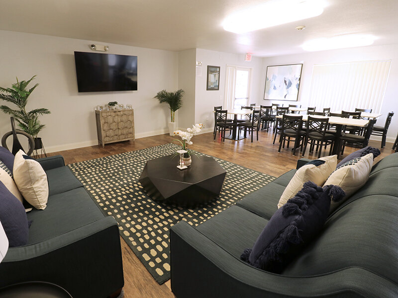 Community Seating | West Creek Villas