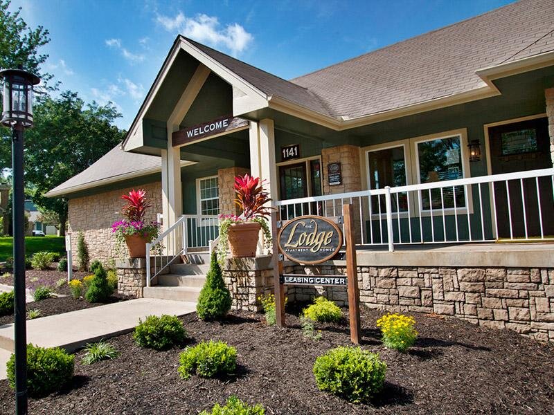 Leasing Center | The Lodge Apartments in Blue Springs, MO