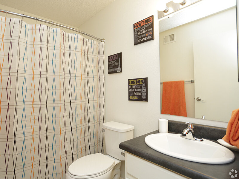 Bathroom | Reserve at Hillcrest