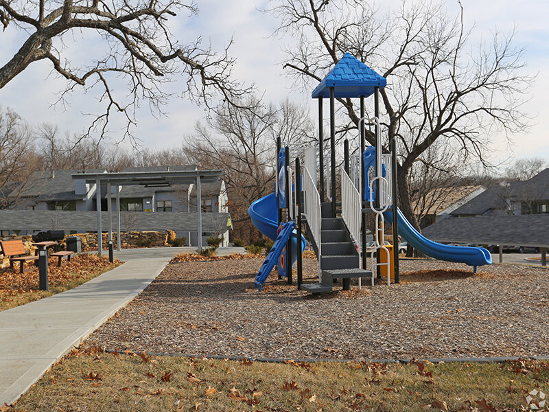 Playground | Reserve at Hillcrest