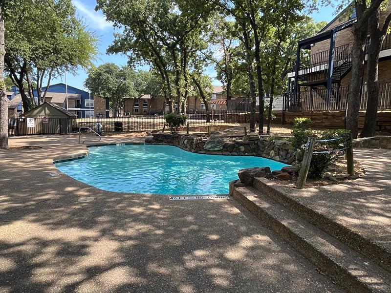 Swimming Pool | Riverwalk Apartments in Fort Worth, TX