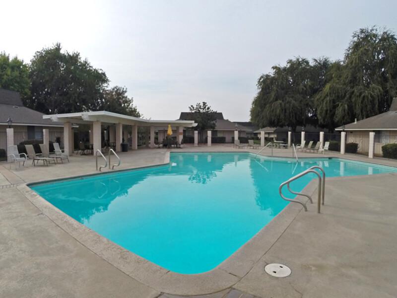 Pool | Casa Del Sol Apartments in Fresno, CA