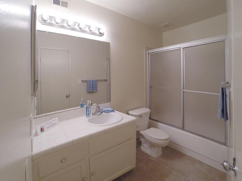 Bathroom | Casa Del Sol Apartments in Fresno, CA