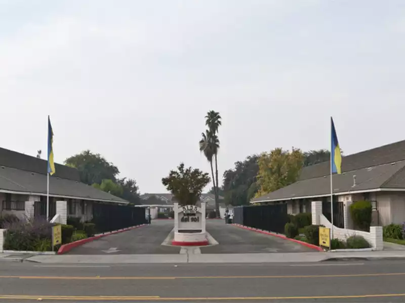 Welcome Sign | Casa Del Sol Apartments in Fresno, CA