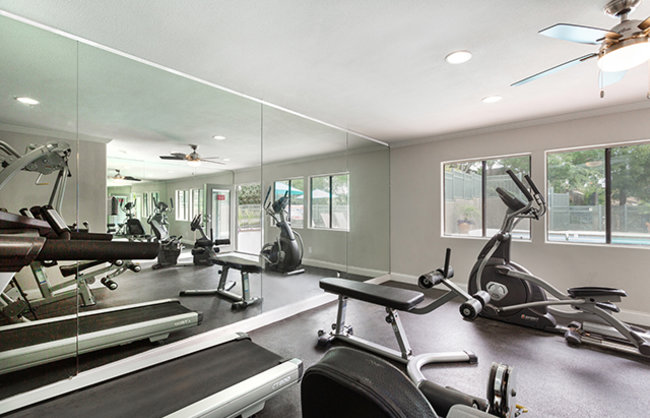 Elan Quail Pointe Apartments in Encinitas, CA