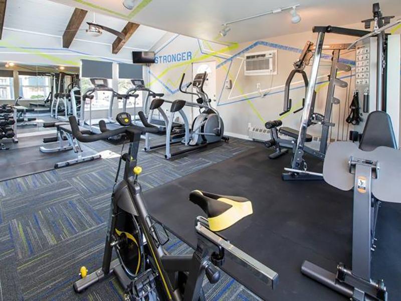 Apartments with a Gym | Stratus Apartment Homes